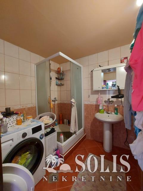 Jednosobna kuća, 205 m2, Zmajevo ID: 3002868 12