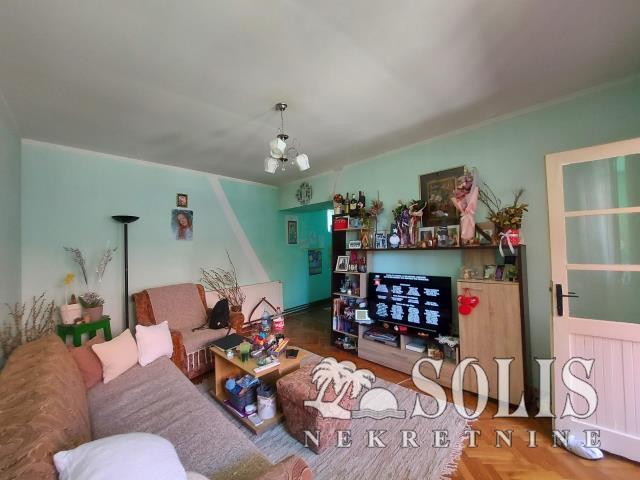 Jednosobna kuća, 205 m2, Zmajevo ID: 3002868 14