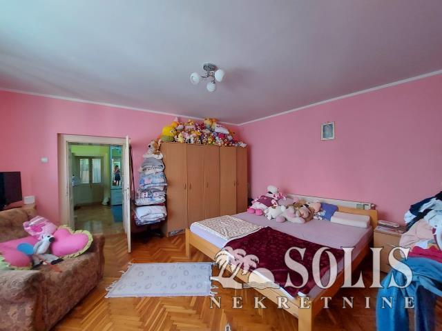 Jednosobna kuća, 205 m2, Zmajevo ID: 3002868 19