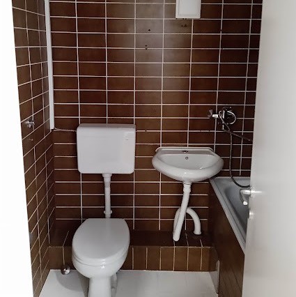 Liman 3   36m2   kompletno renoviran   062 792 583 4