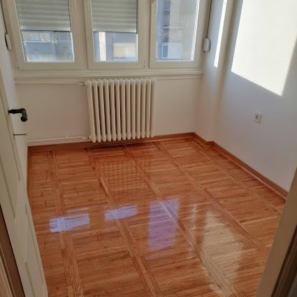 Liman 3   36m2   kompletno renoviran   062 792 583 2