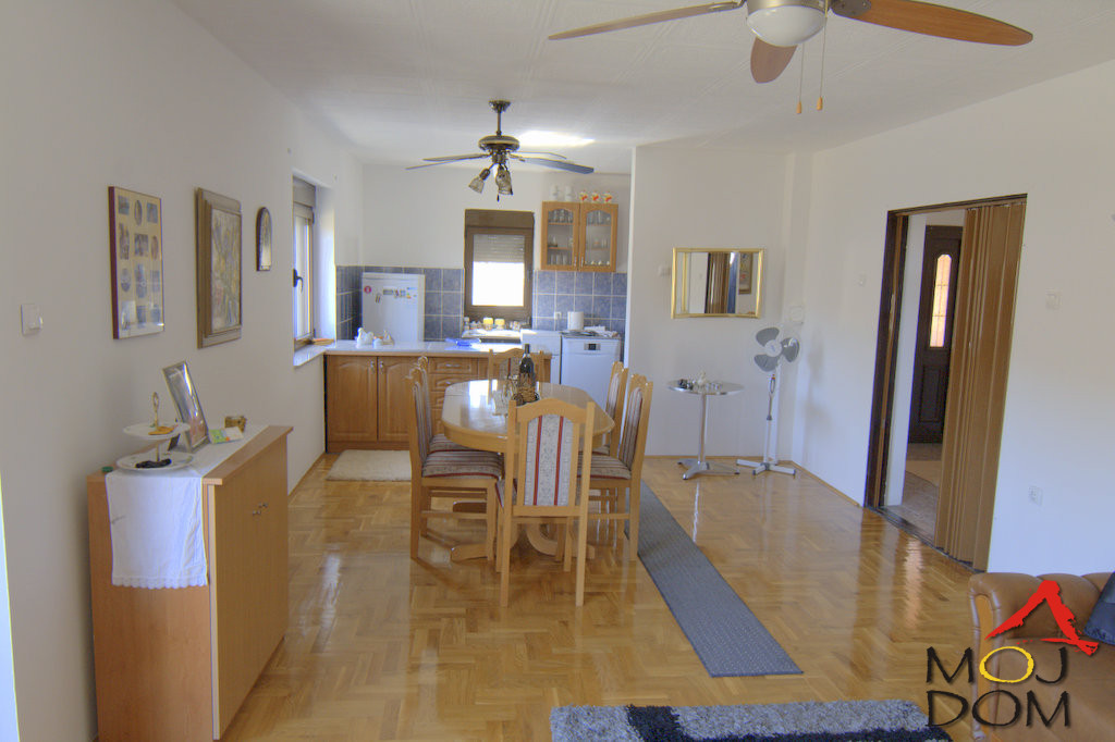 Kuca,RAKOVAC,RAKOVAC,kv: 220, € 195700, ID: 3003193 20