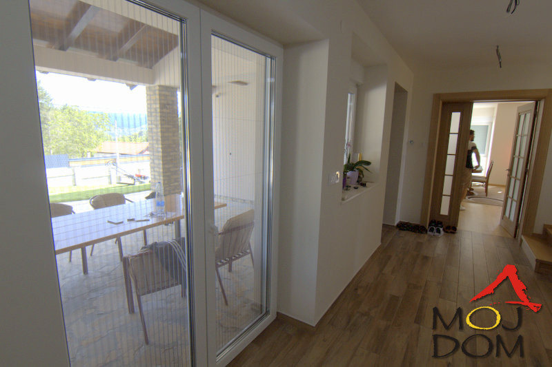 Kuca,SREMSKA KAMENICA,POPOVICA,kv: 166, € 1310000, ID: 3003157 18