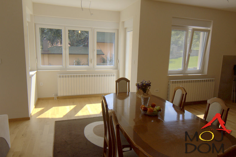 Kuca,SREMSKA KAMENICA,POPOVICA,kv: 166, € 1310000, ID: 3003157 22