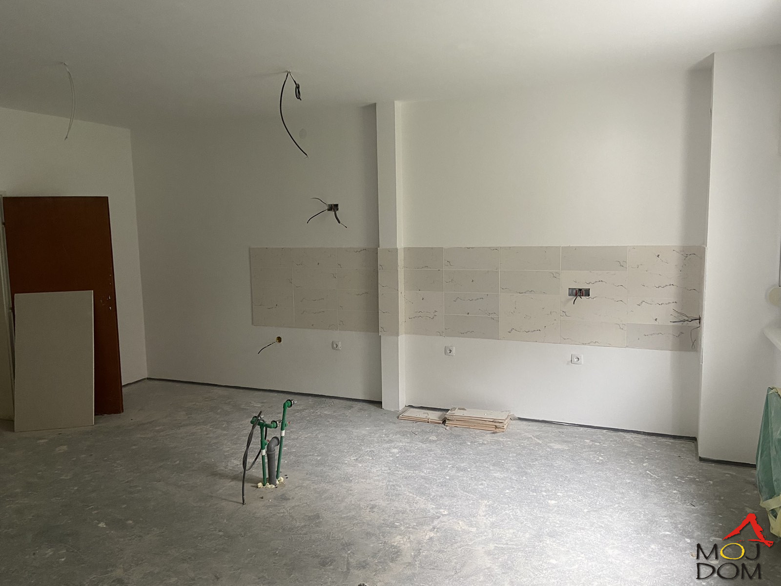 Lokal,RAKOVAC,RAKOVAC,kv: 970, € 901250, ID: 8000609 4