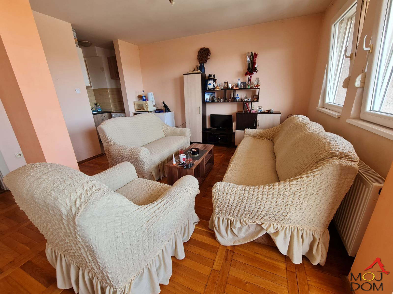 Stan,PETROVARADIN,CENTAR,kv: 68, € 154500, ID: 1026117 2