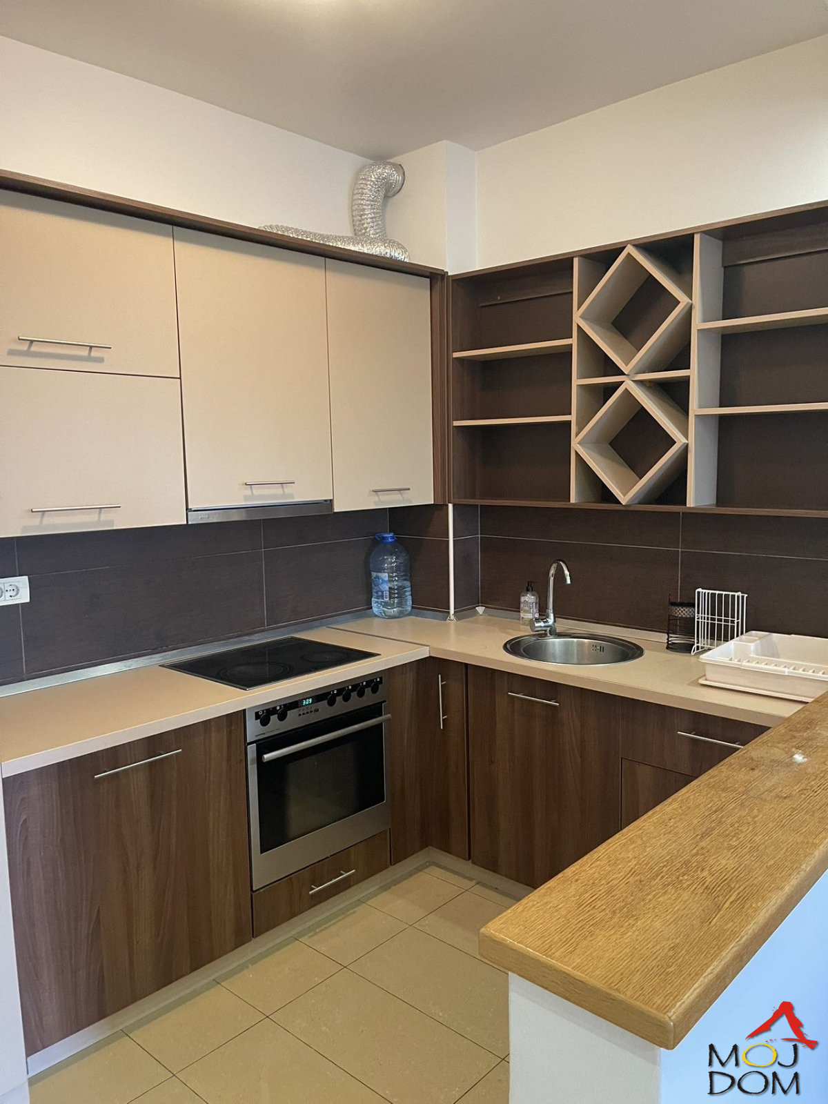 Stan,ZRENJANIN,CENTAR,kv: 61, € 77300, ID: 1025905 5