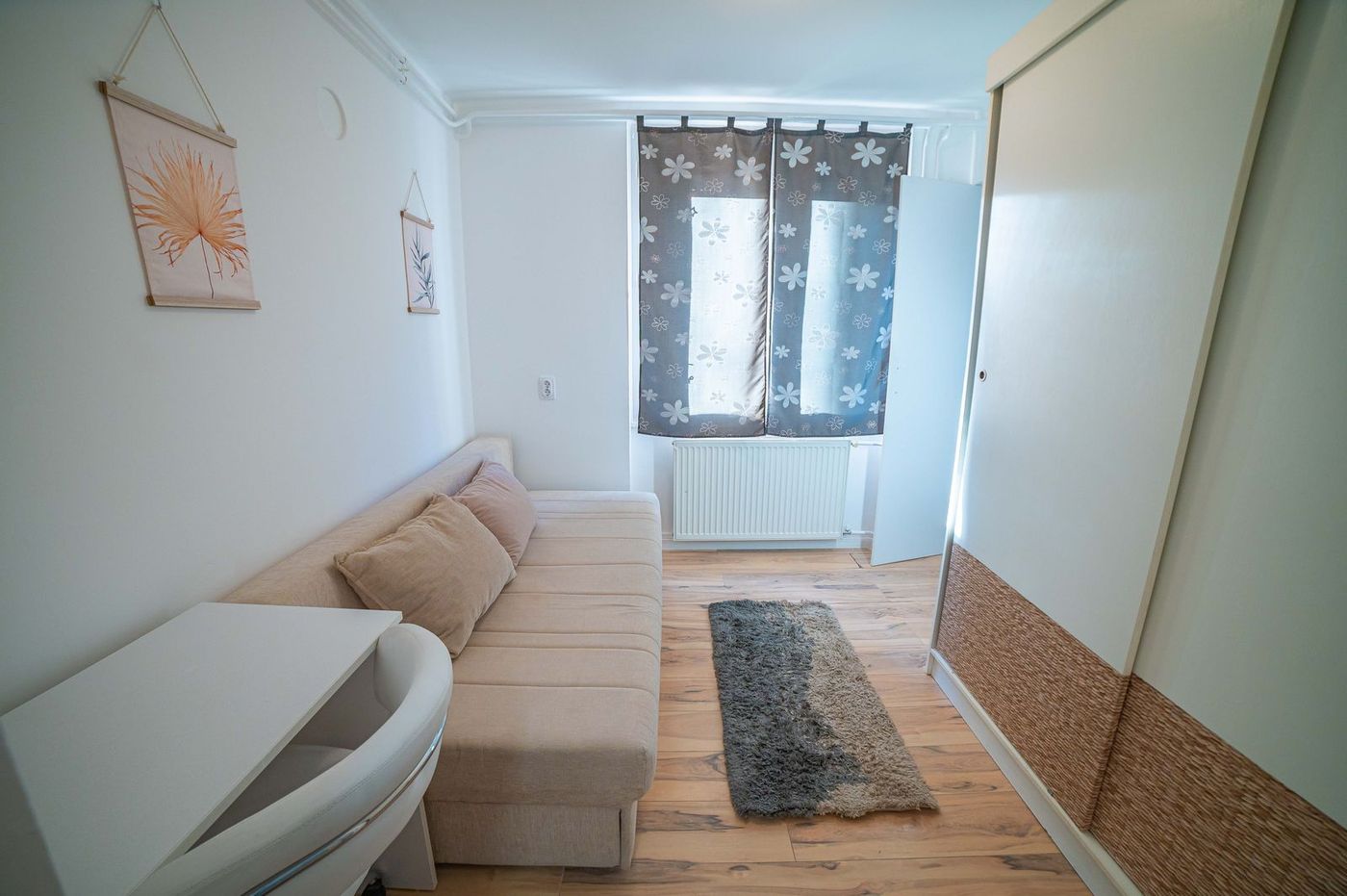 Olge Petrov   retko u ponudi   062 792 583 2