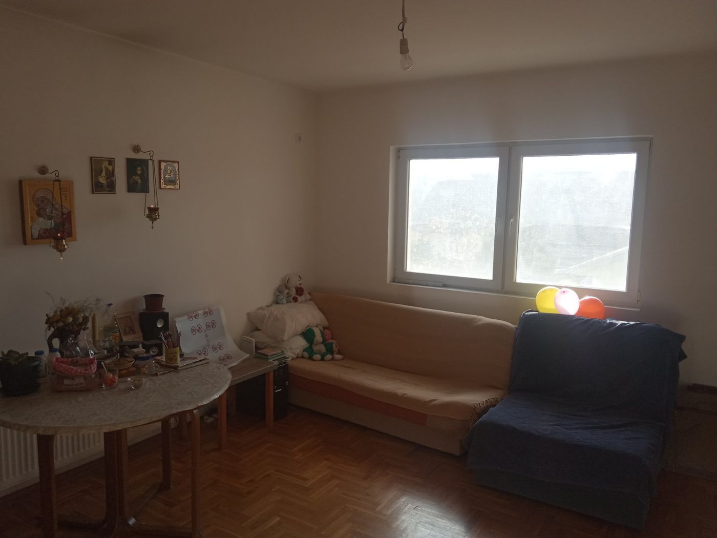 Uknjižen četvorosoban stan   odličan raspored   062 792 583 2