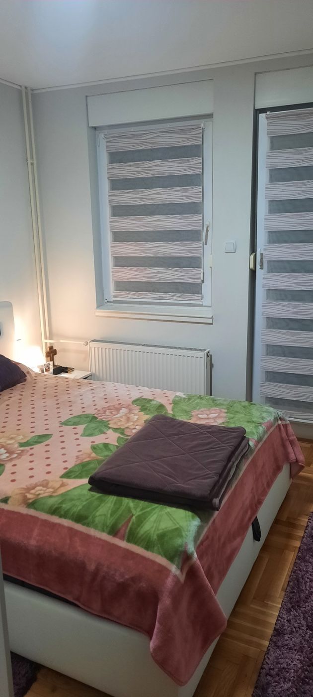 Blok Milana Tepića   uknjižen   bez ulaganja 062 792 583 4