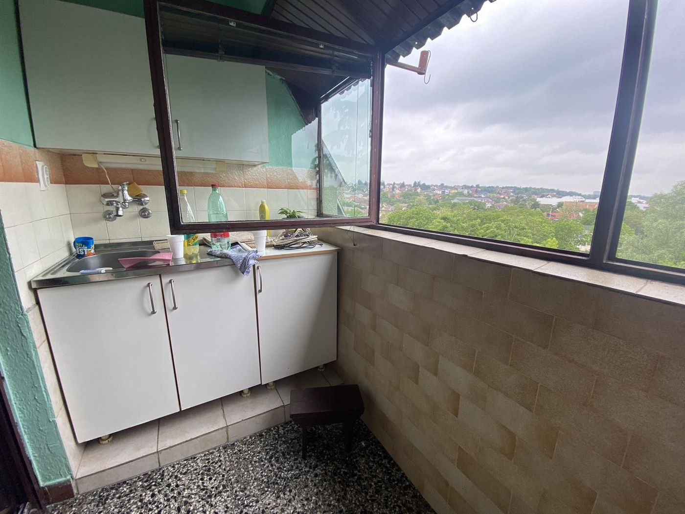 Blok 8   odmah useljiv   kredit   062 792 583 5