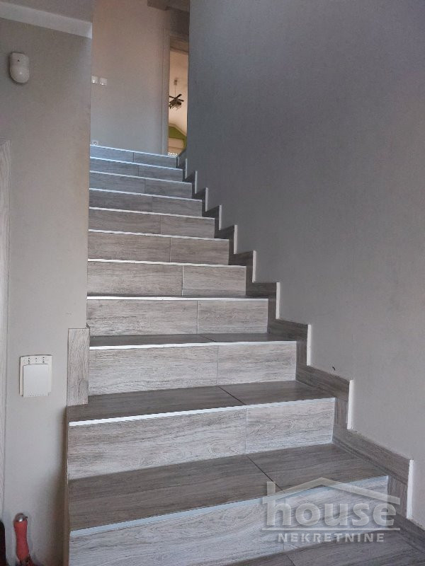 Kuca,FUTOG,FUTOG198m2,215000€ , ID: 3045480 9