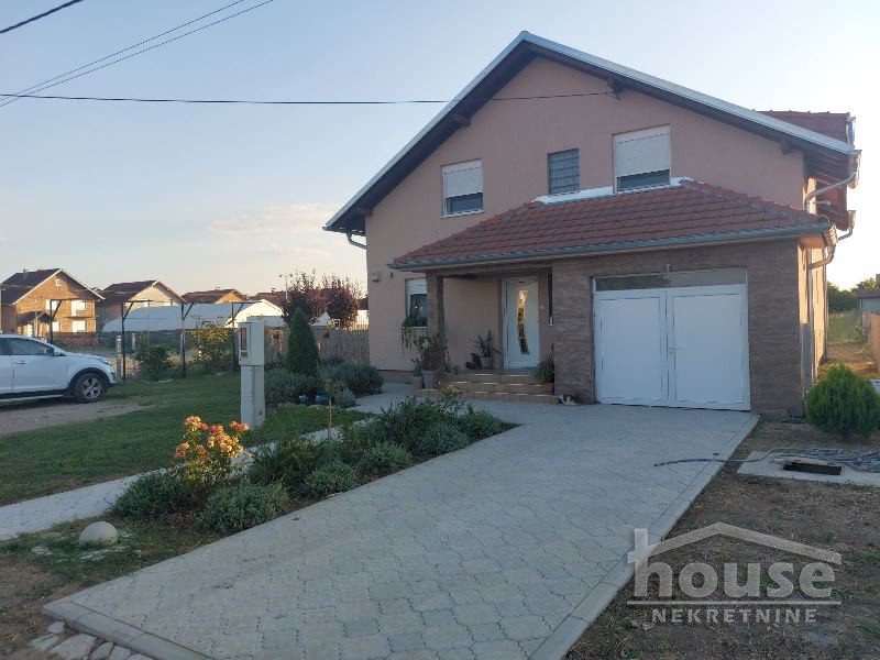 Kuca,FUTOG,FUTOG198m2,215000€ , ID: 3045480 1