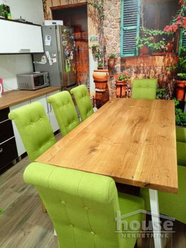 Kuca,NOVI SAD,BULEVAR PATRIJARHA PAVLA168m2,300000€ , ID: 3045694 8