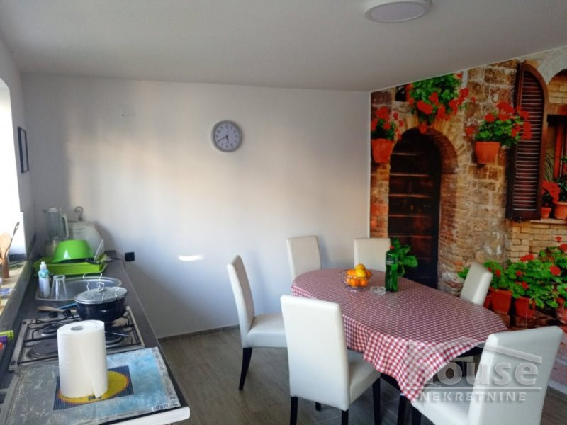 Kuca,NOVI SAD,BULEVAR PATRIJARHA PAVLA168m2,300000€ , ID: 3045694 6