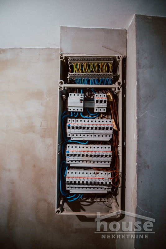 Kuca,NOVI SAD,CENTAR549m2,1100000€ , ID: 3044852 17