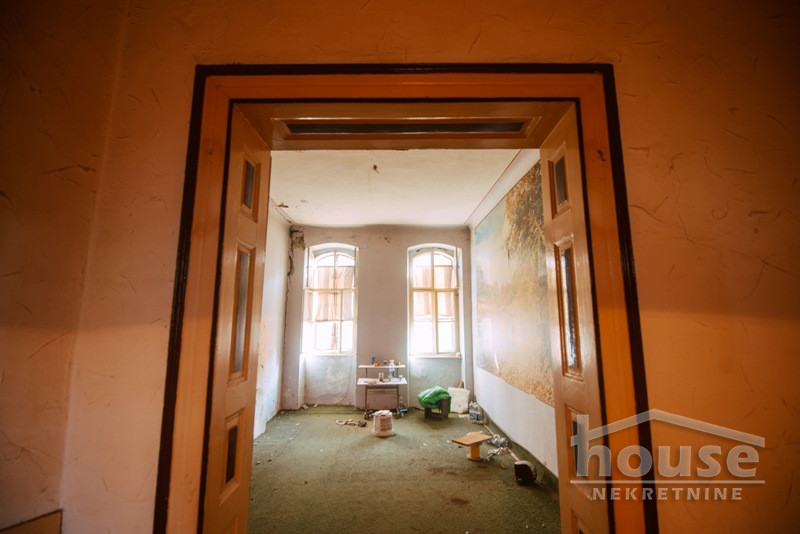 Kuca,NOVI SAD,CENTAR549m2,1100000€ , ID: 3044852 30