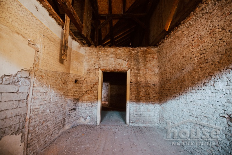 Kuca,NOVI SAD,CENTAR549m2,1100000€ , ID: 3044852 35