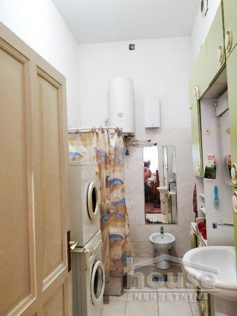 Kuca,NOVI SAD,CENTAR85m2,175100€ , ID: 3044794 16