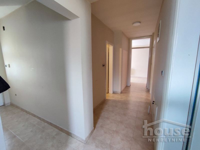 Kuca,NOVI SAD,KLISA284m2,185400€ , ID: 3045535 12