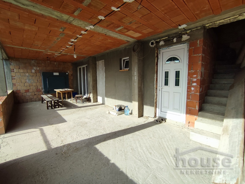 Kuca,NOVI SAD,KLISA284m2,185400€ , ID: 3045535 11