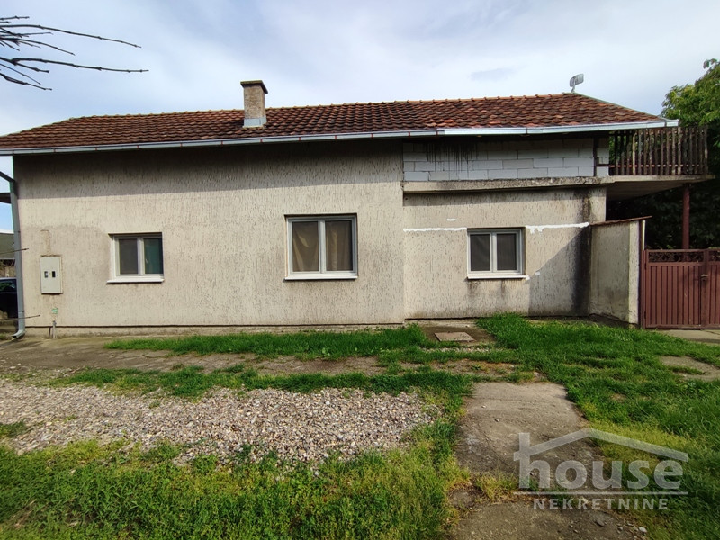 Kuca,PETROVARADIN,SADOVI81m2,109200€ , ID: 3045359 3