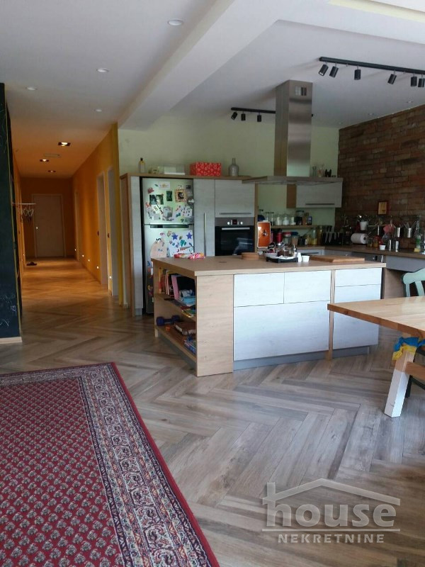 Kuca,SREMSKA KAMENICA,CENTAR272m2,1133000€ , ID: 3044939 26