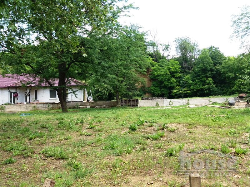 Kuca,SREMSKA KAMENICA,CENTAR272m2,1133000€ , ID: 3044939 10