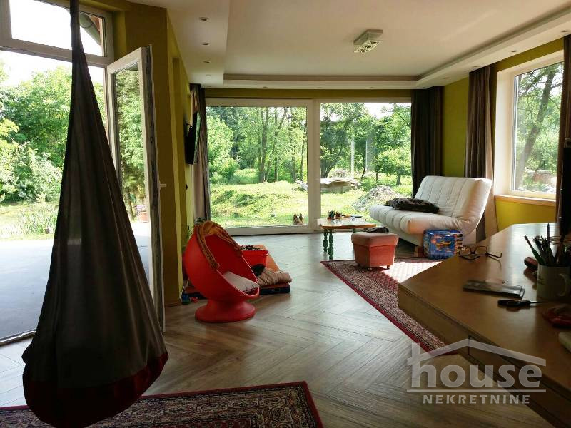 Kuca,SREMSKA KAMENICA,CENTAR272m2,1133000€ , ID: 3044939 2