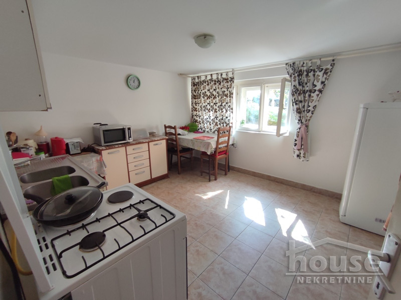 Kuca,SREMSKA KAMENICA,CENTAR380m2,257500€ , ID: 3045429 16