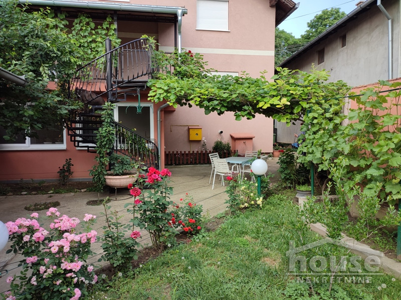 Kuca,SREMSKA KAMENICA,CENTAR462m2,339900€ , ID: 3045405 2