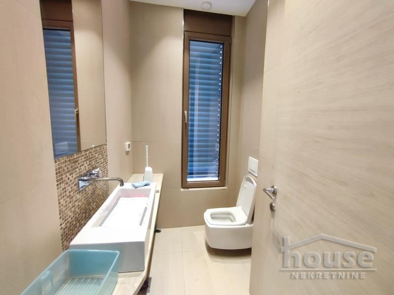 Kuca,SREMSKA KAMENICA,SREMSKA KAMENICA425m2,1€ , ID: 3045607 37