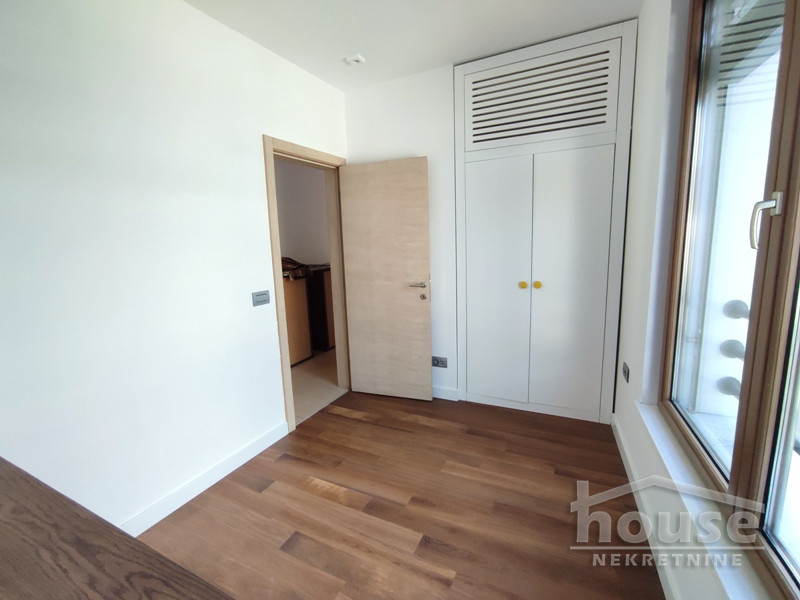 Kuca,SREMSKA KAMENICA,SREMSKA KAMENICA425m2,1€ , ID: 3045607 28