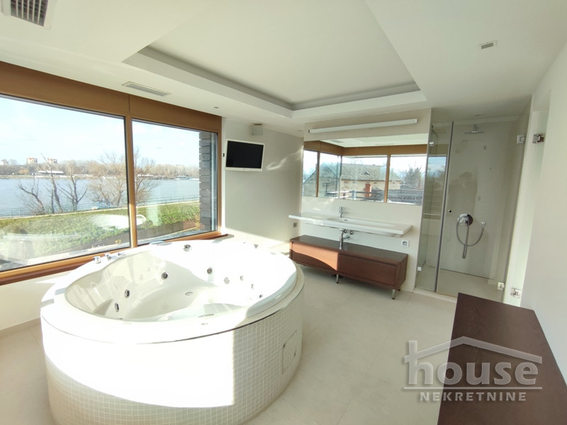 Kuca,SREMSKA KAMENICA,SREMSKA KAMENICA425m2,1€ , ID: 3045607 10