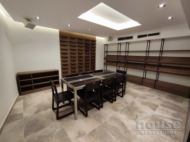 Kuca,SREMSKA KAMENICA,SREMSKA KAMENICA425m2,1€ , ID: 3045607 39