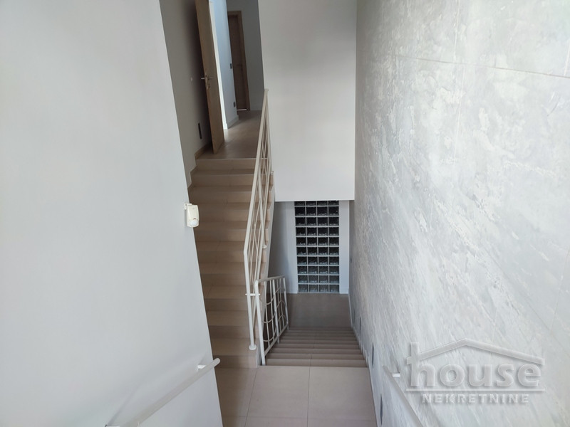 Kuca,SREMSKA KAMENICA,SREMSKA KAMENICA425m2,1€ , ID: 3045607 41