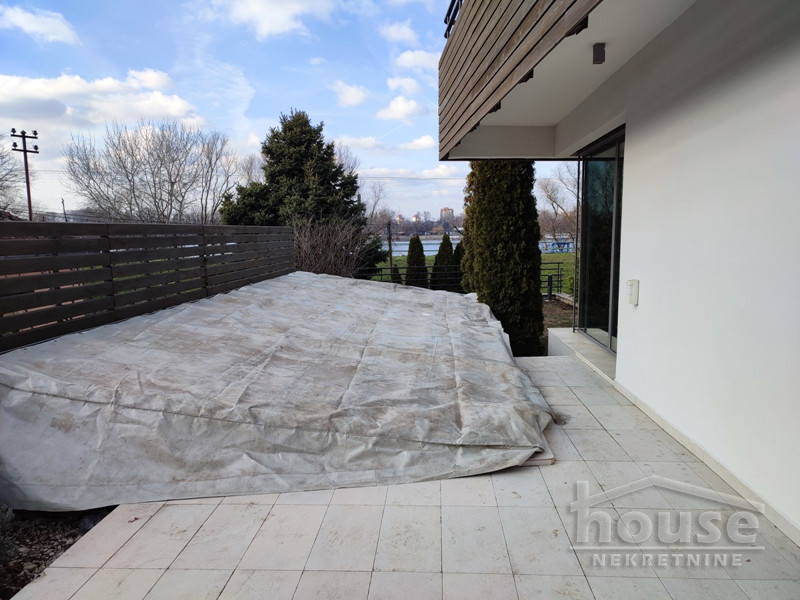 Kuca,SREMSKA KAMENICA,SREMSKA KAMENICA425m2,1€ , ID: 3045607 42