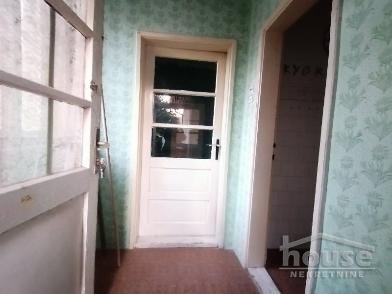 Kuca,ZMAJEVO,CENTAR54m2,33200€ , ID: 3045539 8