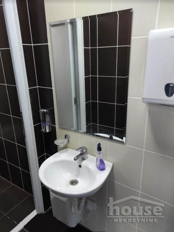 Lokal,BAČKI PETROVAC,CENTAR 1800m2,721000€ , ID: 8091602 19