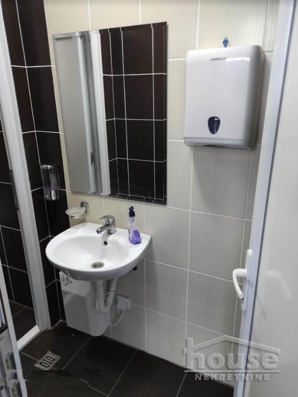 Lokal,BAČKI PETROVAC,CENTAR 1800m2,721000€ , ID: 8091602 20