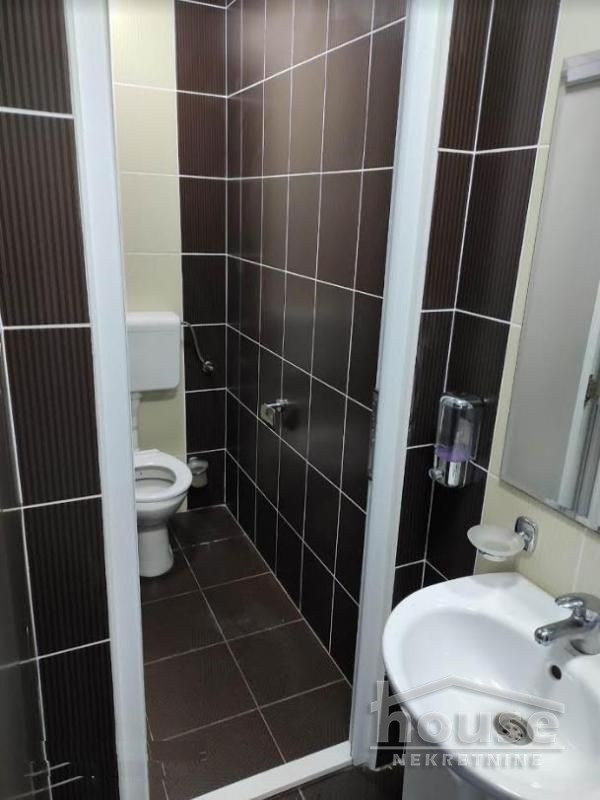 Lokal,BAČKI PETROVAC,CENTAR 1800m2,721000€ , ID: 8091602 21