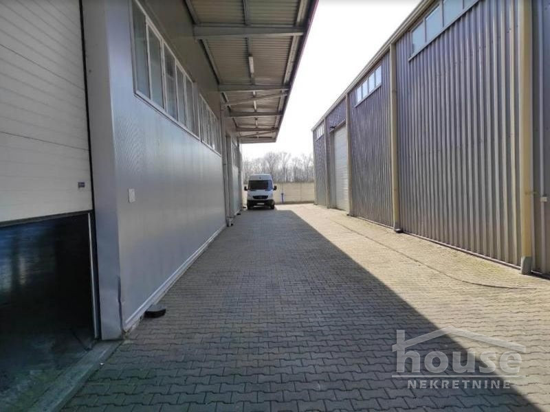 Lokal,BAČKI PETROVAC,CENTAR 1800m2,721000€ , ID: 8091602 8