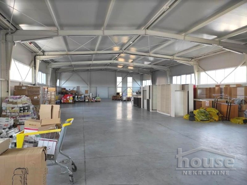 Lokal,BAČKI PETROVAC,CENTAR 1800m2,721000€ , ID: 8091602 3