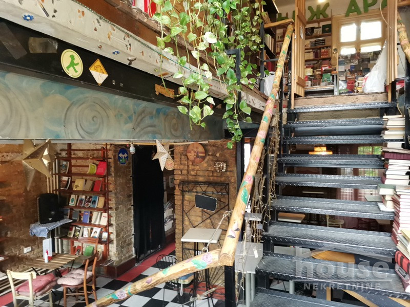 Lokal,NOVI SAD,CENTAR 160m2,566500€ , ID: 8091612 8