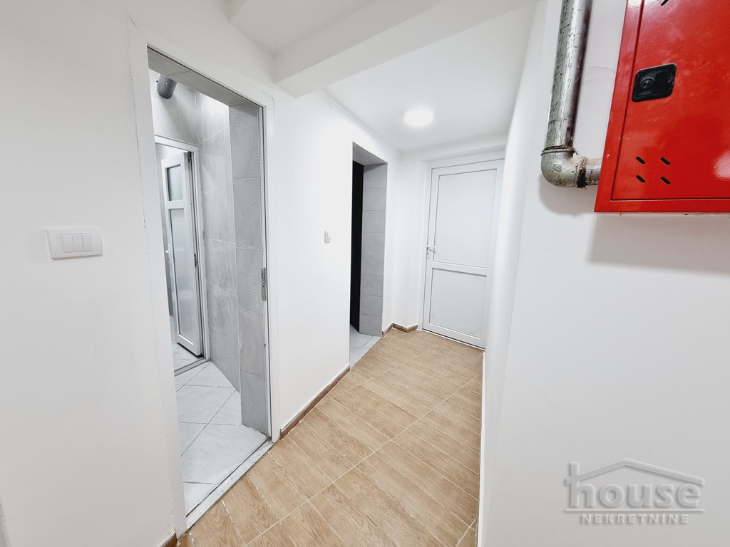 Lokal,NOVI SAD,PODBARA 1330m2,2060000€ , ID: 8091673 50