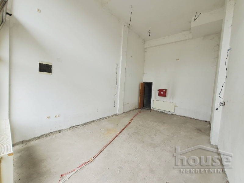 Lokal,NOVI SAD,SALAJKA 33m2,68000€ , ID: 8091670 9