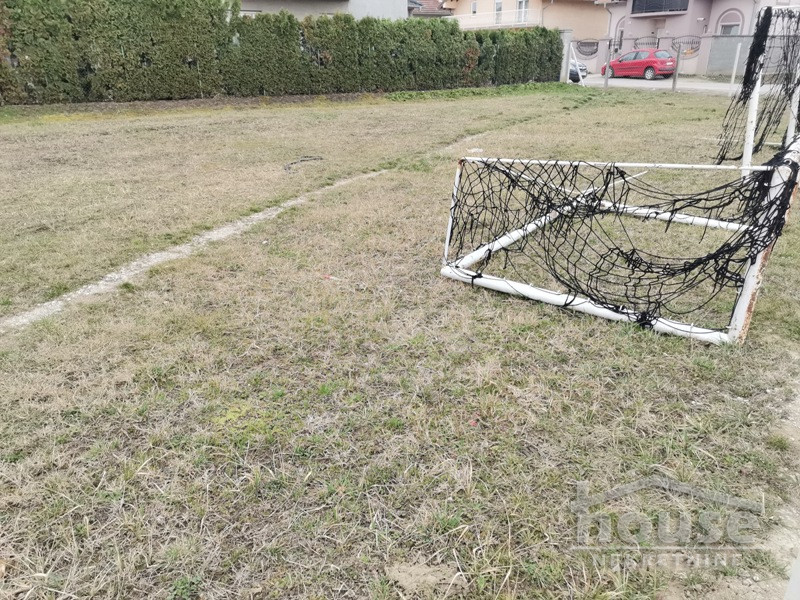 Plac,NOVI SAD,VETERNIČKA RAMPA618m2,  154500€ , ID: 7080861 3