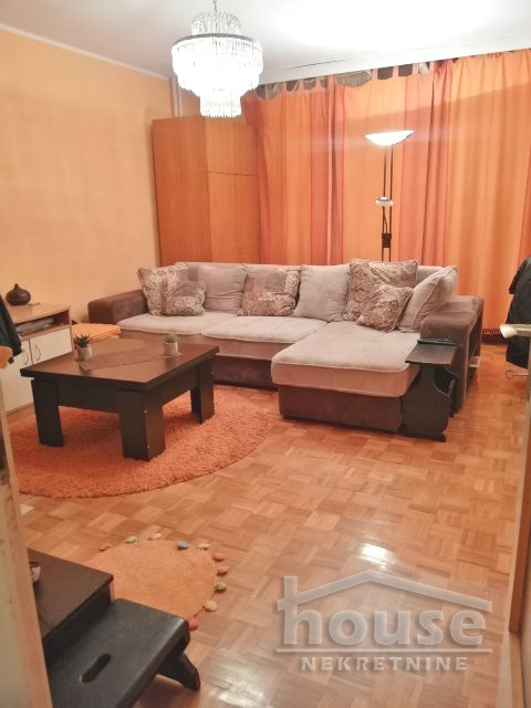 Stan,NOVI SAD,BULEVAR 70m2,162740€ , ID: 1055546 18