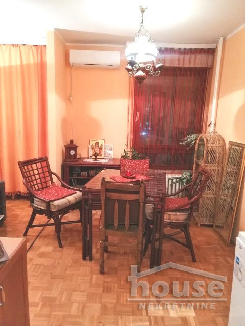Stan,NOVI SAD,BULEVAR 70m2,162740€ , ID: 1055546 5