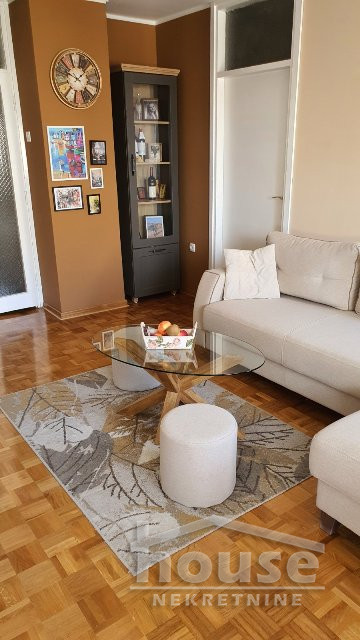 Stan,NOVI SAD,BULEVAR 75m2,154500€ , ID: 1058721 3